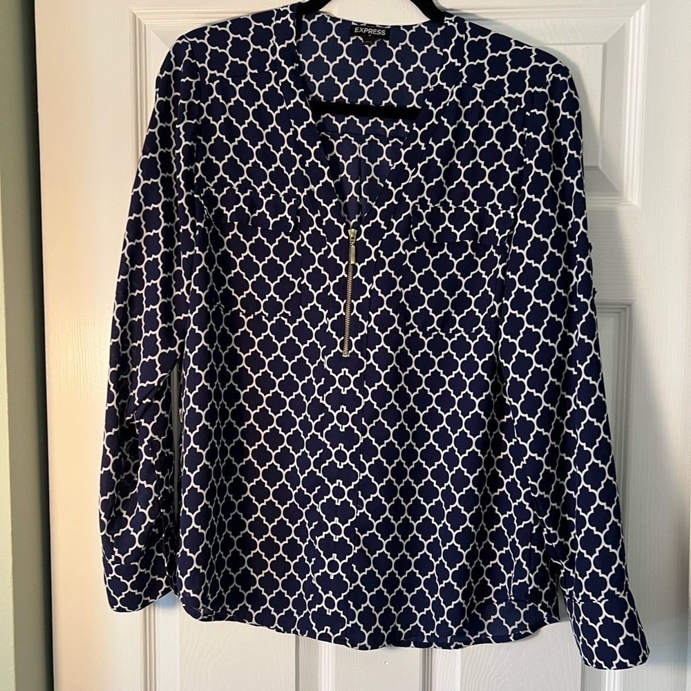 Express Blouse. M.